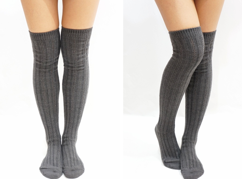 Stripe Knitted Knee High Knee Socks Dark Grey on Luulla